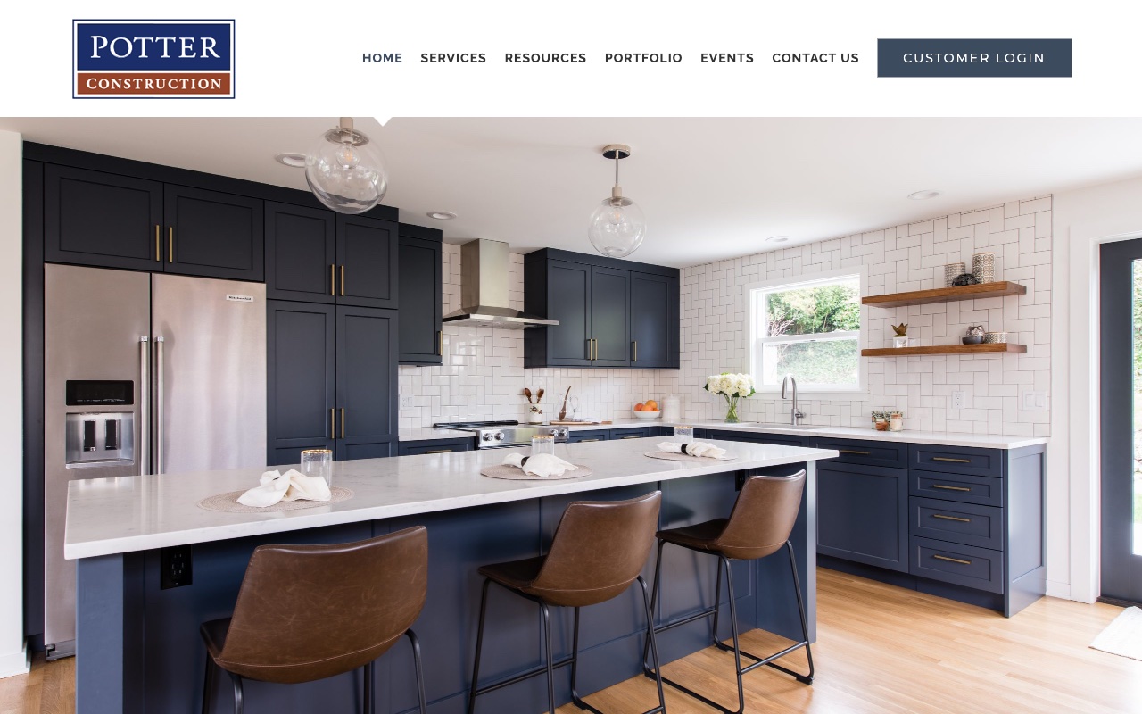 Potter Construction homepage featuring Houzz testimonials and 17x Best of Houzz Customer Service award